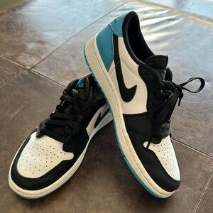 Jordan 1 low black and blue